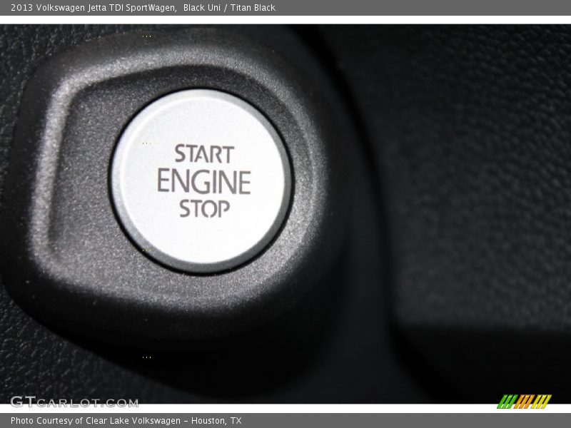 Black Uni / Titan Black 2013 Volkswagen Jetta TDI SportWagen