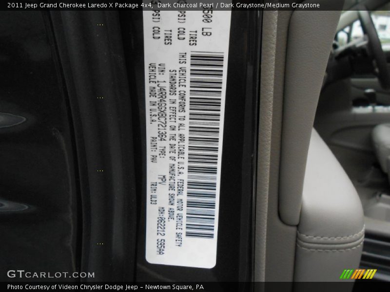 Dark Charcoal Pearl / Dark Graystone/Medium Graystone 2011 Jeep Grand Cherokee Laredo X Package 4x4
