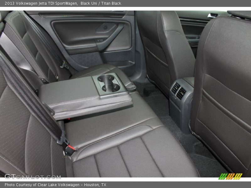 Black Uni / Titan Black 2013 Volkswagen Jetta TDI SportWagen