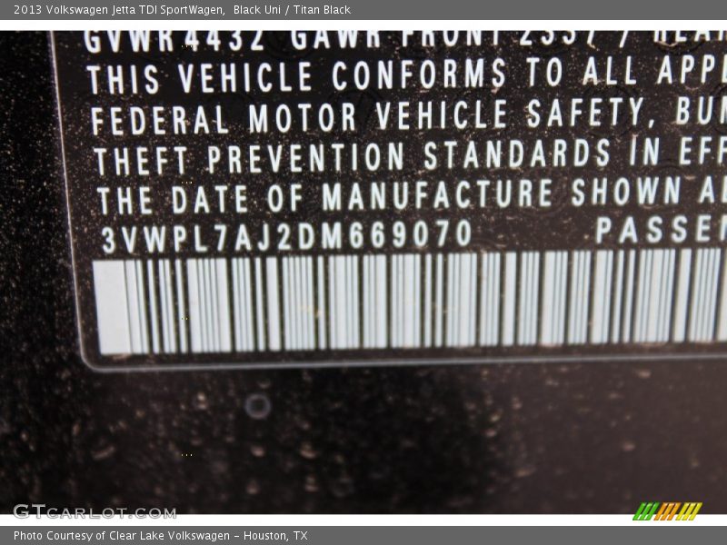 Black Uni / Titan Black 2013 Volkswagen Jetta TDI SportWagen