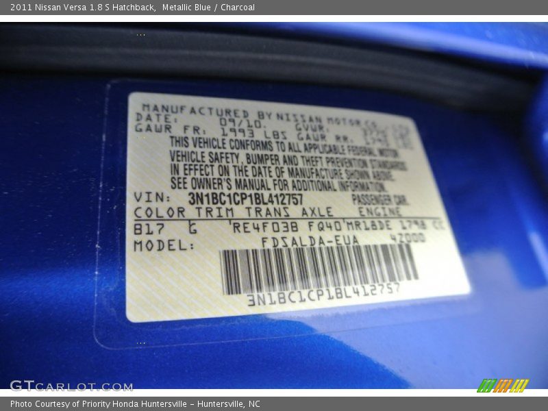 Metallic Blue / Charcoal 2011 Nissan Versa 1.8 S Hatchback