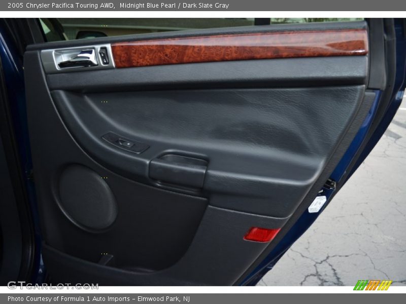 Midnight Blue Pearl / Dark Slate Gray 2005 Chrysler Pacifica Touring AWD