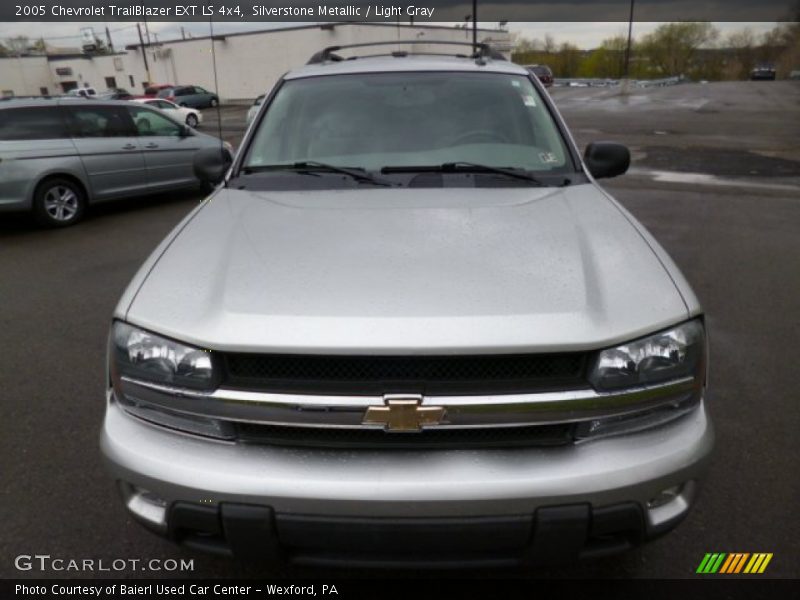 Silverstone Metallic / Light Gray 2005 Chevrolet TrailBlazer EXT LS 4x4