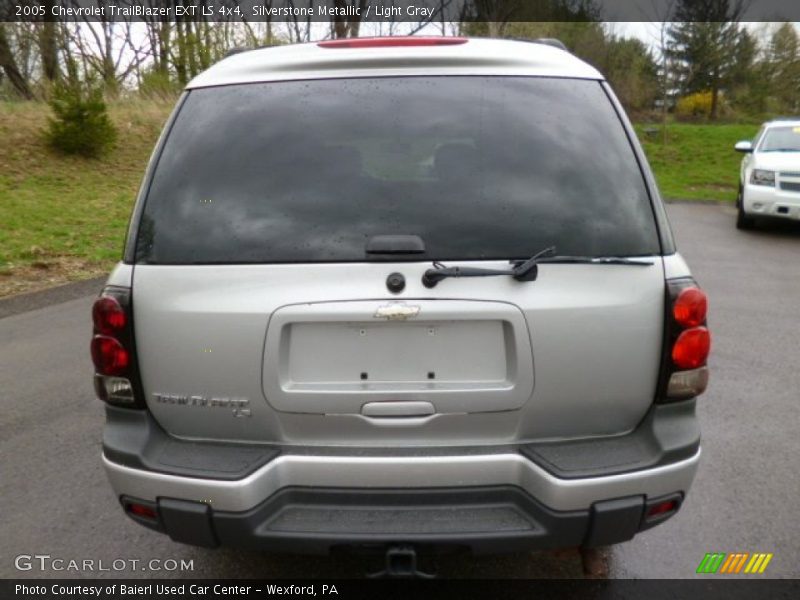 Silverstone Metallic / Light Gray 2005 Chevrolet TrailBlazer EXT LS 4x4