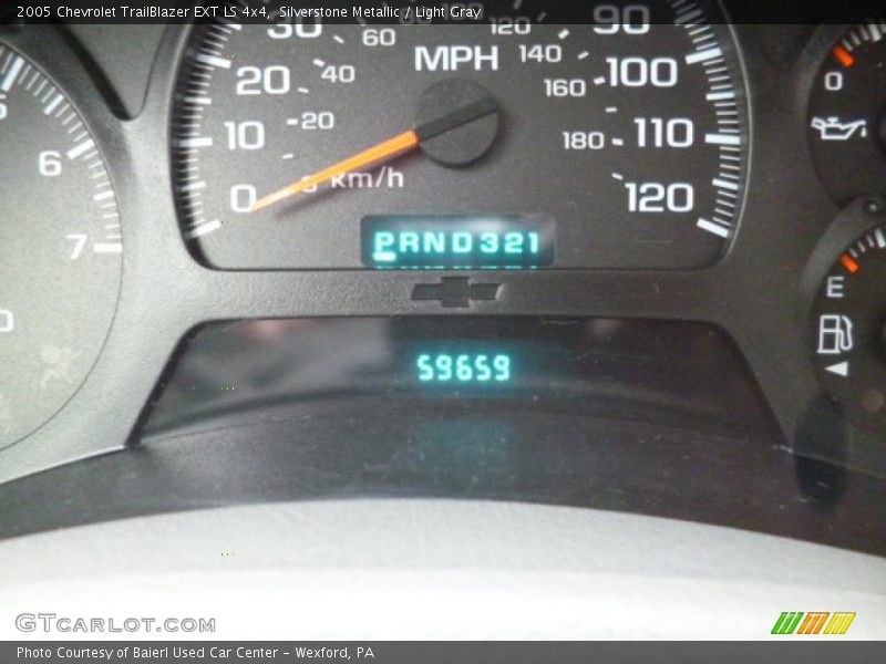 Silverstone Metallic / Light Gray 2005 Chevrolet TrailBlazer EXT LS 4x4