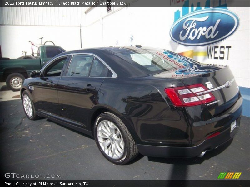 Tuxedo Black Metallic / Charcoal Black 2013 Ford Taurus Limited