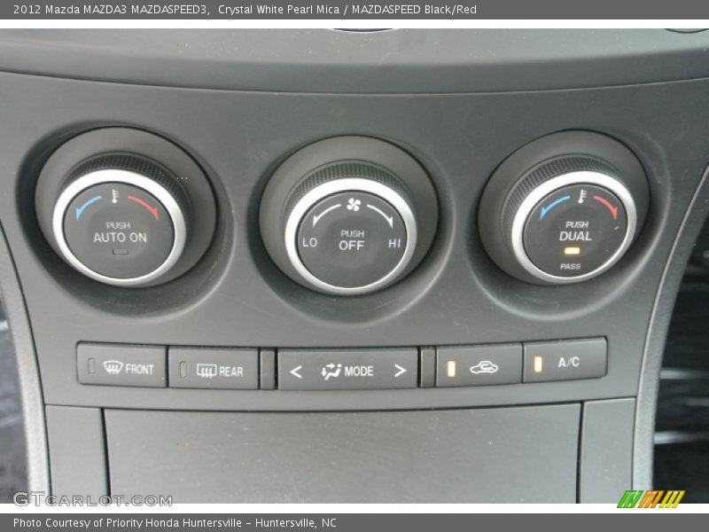 Controls of 2012 MAZDA3 MAZDASPEED3