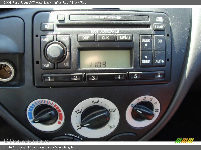 Infra-Red / Black/Red 2003 Ford Focus SVT Hatchback