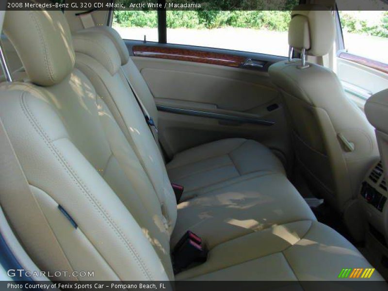 Arctic White / Macadamia 2008 Mercedes-Benz GL 320 CDI 4Matic