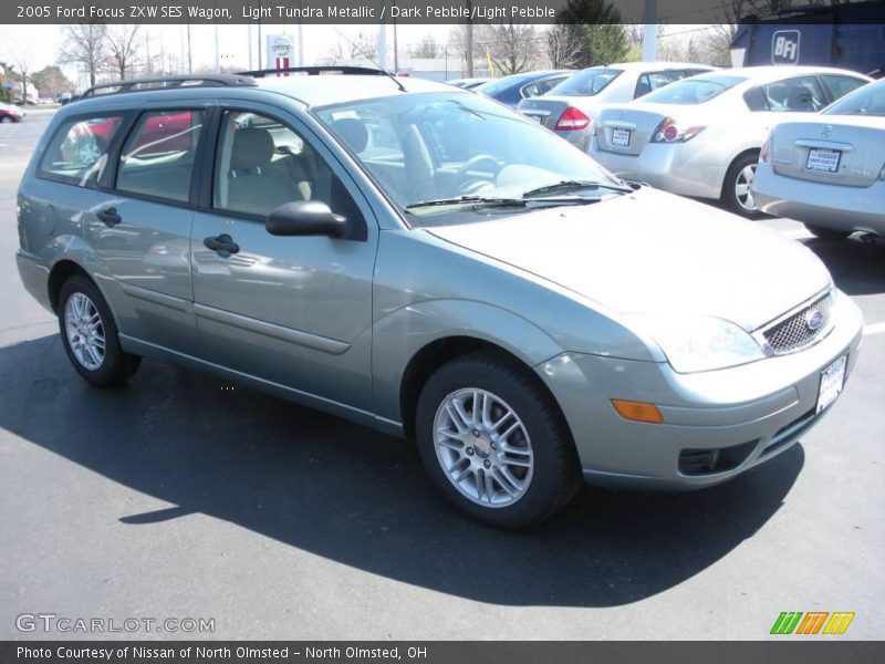 Light Tundra Metallic / Dark Pebble/Light Pebble 2005 Ford Focus ZXW SES Wagon