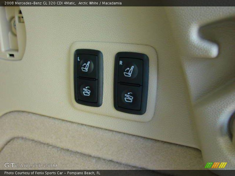 Arctic White / Macadamia 2008 Mercedes-Benz GL 320 CDI 4Matic