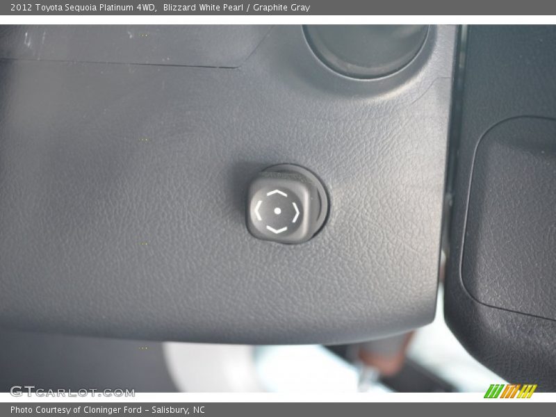 Blizzard White Pearl / Graphite Gray 2012 Toyota Sequoia Platinum 4WD