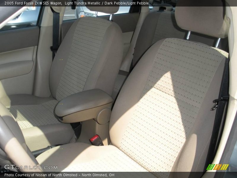 Light Tundra Metallic / Dark Pebble/Light Pebble 2005 Ford Focus ZXW SES Wagon