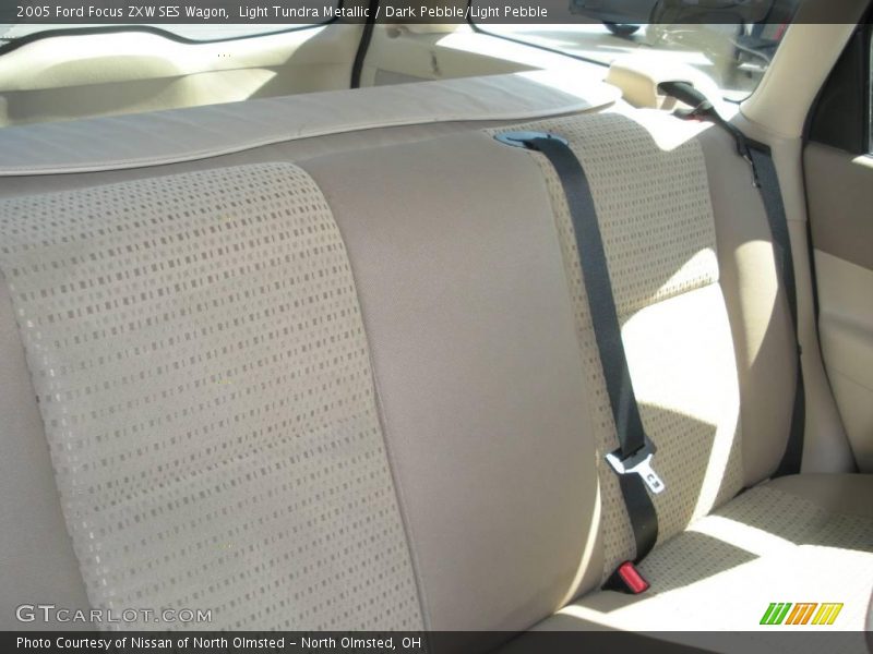 Light Tundra Metallic / Dark Pebble/Light Pebble 2005 Ford Focus ZXW SES Wagon
