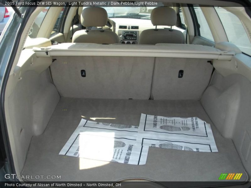 Light Tundra Metallic / Dark Pebble/Light Pebble 2005 Ford Focus ZXW SES Wagon