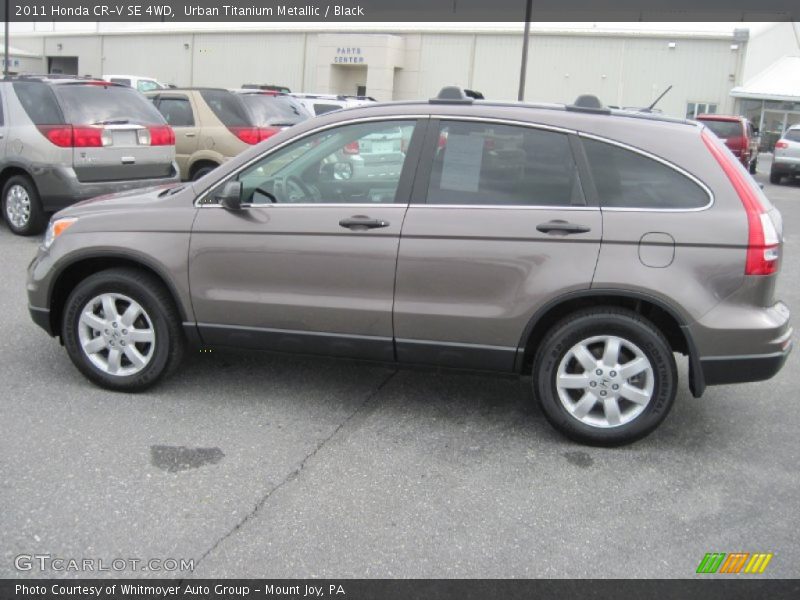 Urban Titanium Metallic / Black 2011 Honda CR-V SE 4WD