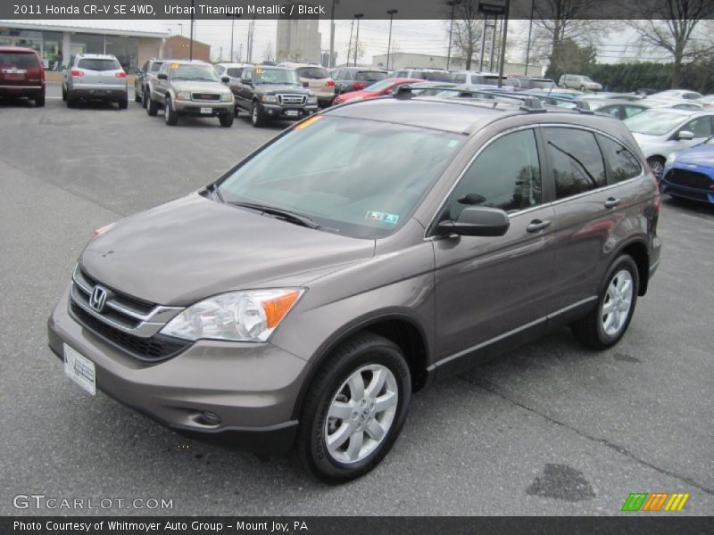 Urban Titanium Metallic / Black 2011 Honda CR-V SE 4WD