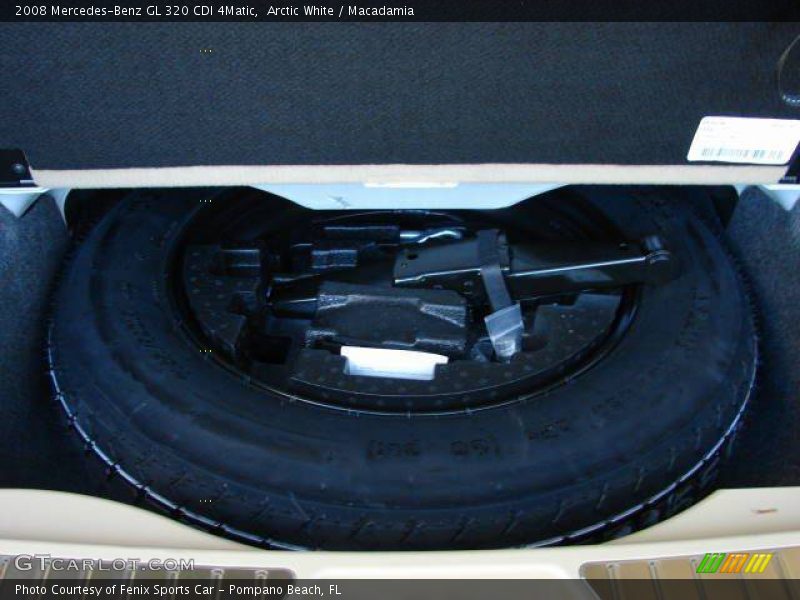 Arctic White / Macadamia 2008 Mercedes-Benz GL 320 CDI 4Matic
