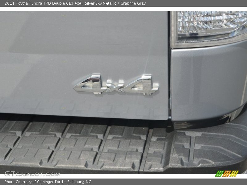 Silver Sky Metallic / Graphite Gray 2011 Toyota Tundra TRD Double Cab 4x4