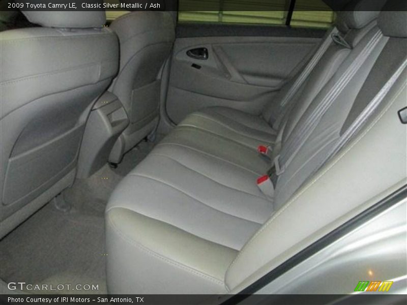 Classic Silver Metallic / Ash 2009 Toyota Camry LE