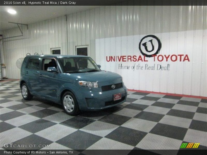 Hypnotic Teal Mica / Dark Gray 2010 Scion xB