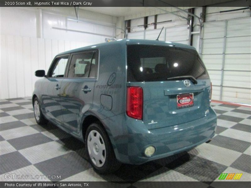 Hypnotic Teal Mica / Dark Gray 2010 Scion xB