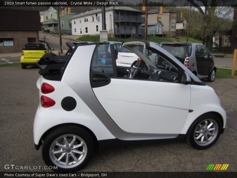 Crystal White / Design Black 2009 Smart fortwo passion cabriolet