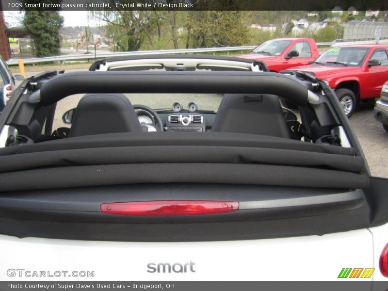 Crystal White / Design Black 2009 Smart fortwo passion cabriolet