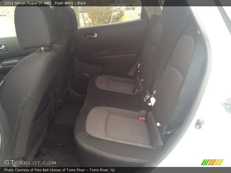 Pearl White / Black 2011 Nissan Rogue SV AWD