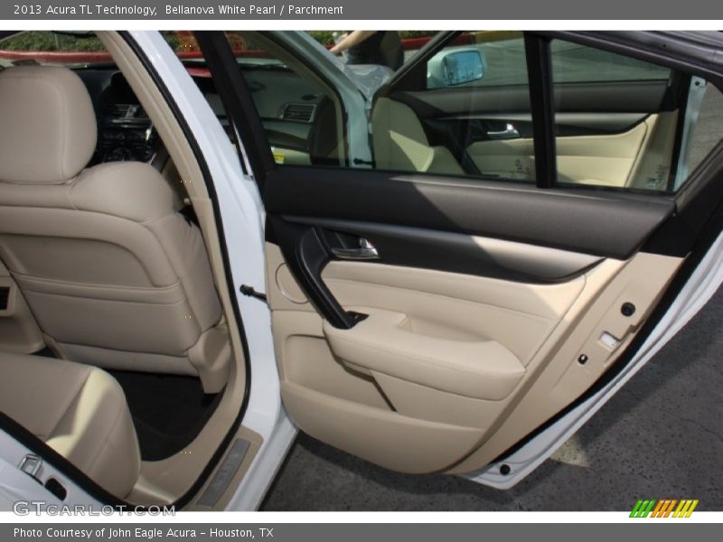 Bellanova White Pearl / Parchment 2013 Acura TL Technology