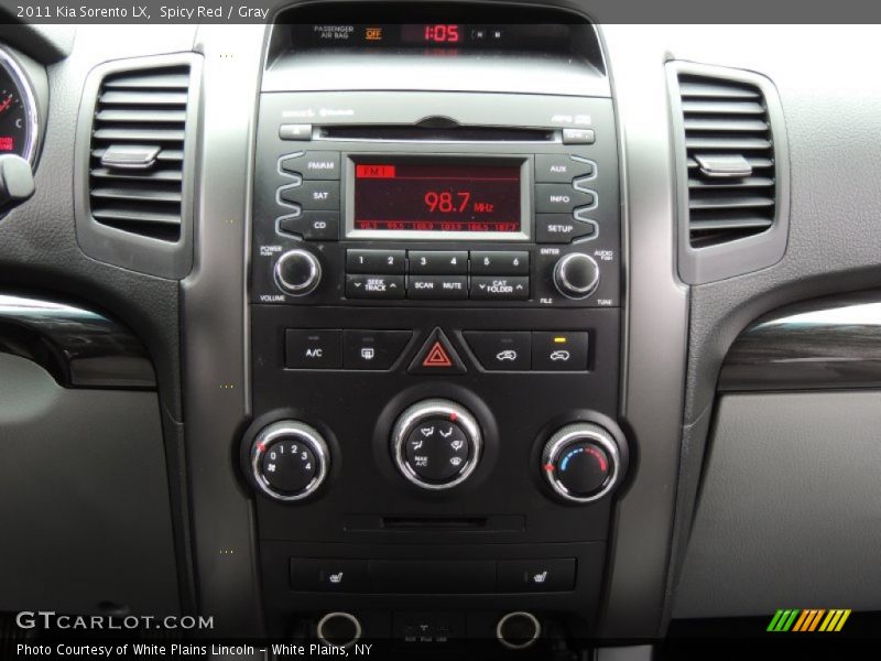 Spicy Red / Gray 2011 Kia Sorento LX