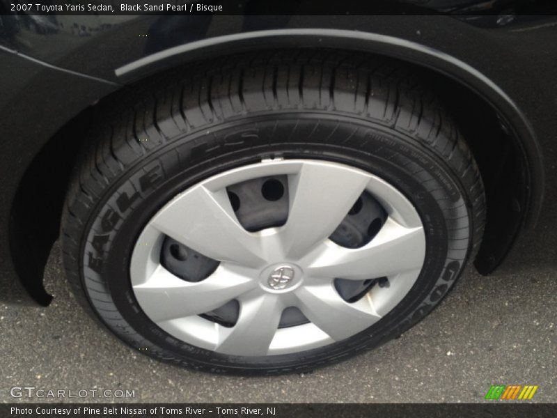 Black Sand Pearl / Bisque 2007 Toyota Yaris Sedan