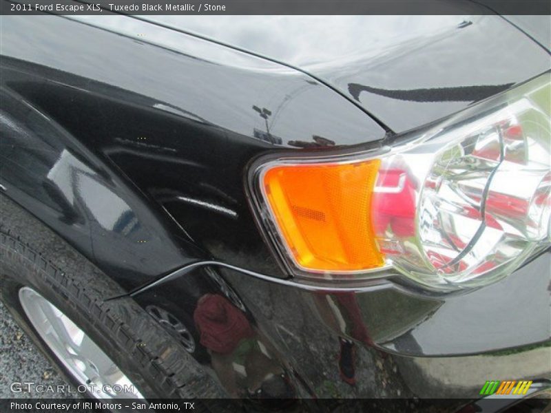 Tuxedo Black Metallic / Stone 2011 Ford Escape XLS
