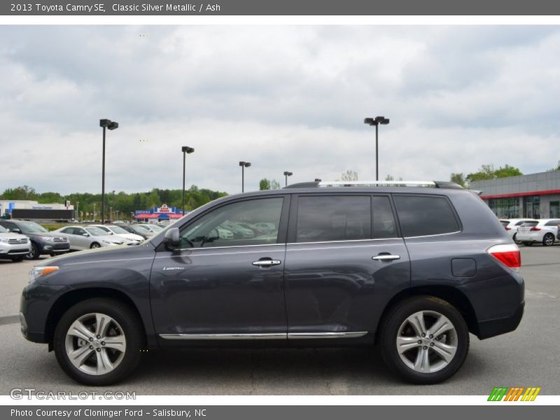 Classic Silver Metallic / Ash 2013 Toyota Camry SE
