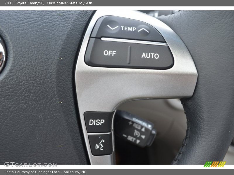 Classic Silver Metallic / Ash 2013 Toyota Camry SE