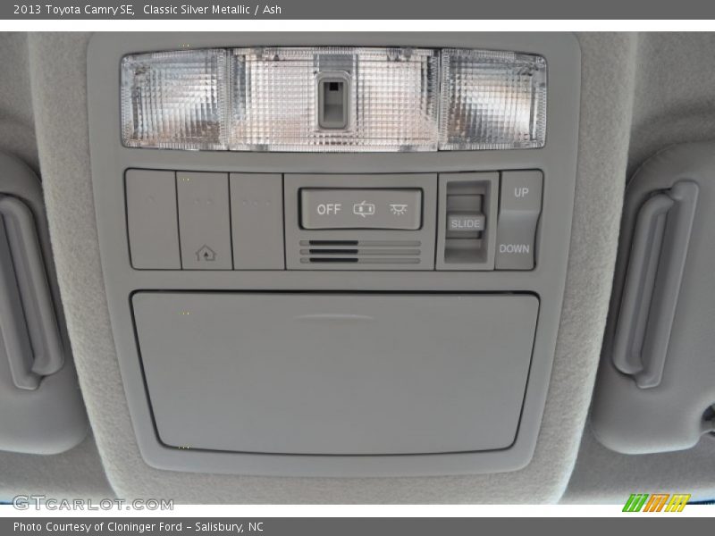 Classic Silver Metallic / Ash 2013 Toyota Camry SE