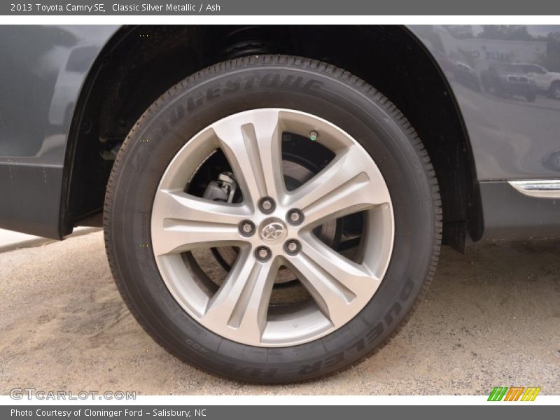 Classic Silver Metallic / Ash 2013 Toyota Camry SE