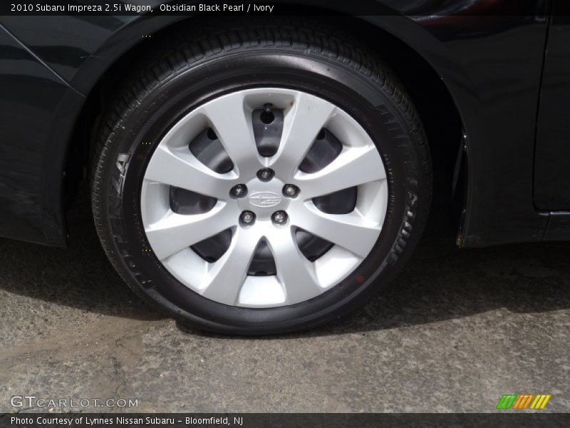 Obsidian Black Pearl / Ivory 2010 Subaru Impreza 2.5i Wagon
