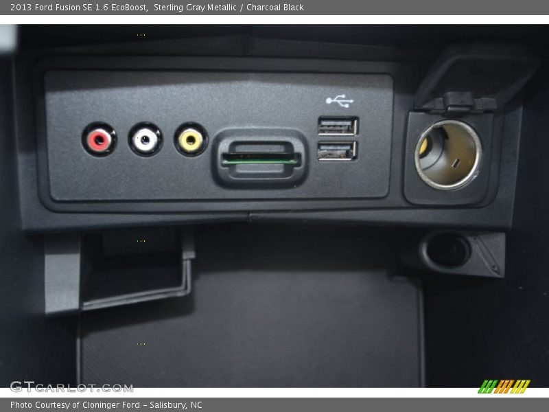 Sterling Gray Metallic / Charcoal Black 2013 Ford Fusion SE 1.6 EcoBoost