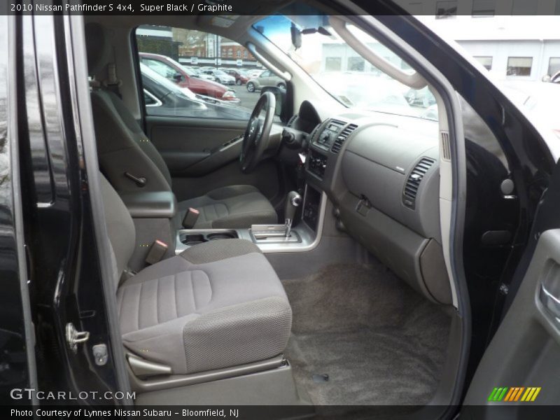 Super Black / Graphite 2010 Nissan Pathfinder S 4x4