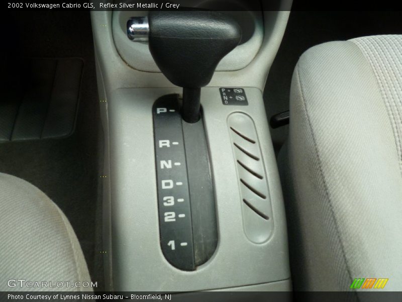 Reflex Silver Metallic / Grey 2002 Volkswagen Cabrio GLS
