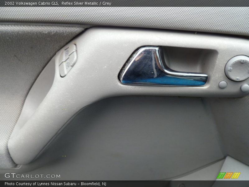 Reflex Silver Metallic / Grey 2002 Volkswagen Cabrio GLS