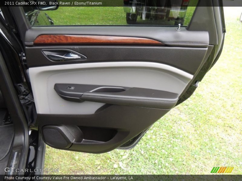 Black Raven / Ebony/Titanium 2011 Cadillac SRX FWD