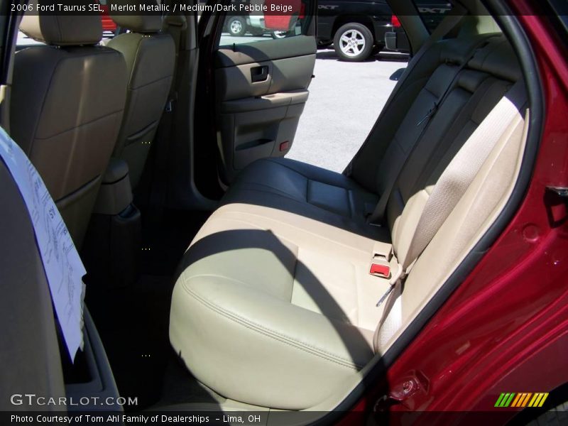 Merlot Metallic / Medium/Dark Pebble Beige 2006 Ford Taurus SEL