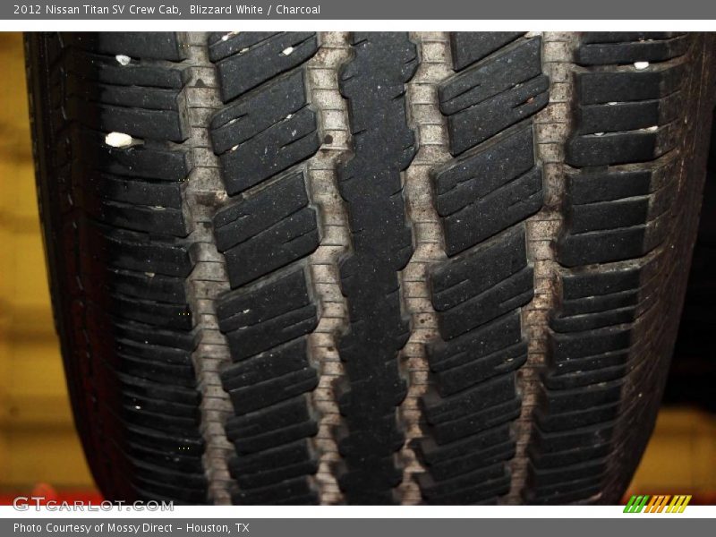 Blizzard White / Charcoal 2012 Nissan Titan SV Crew Cab