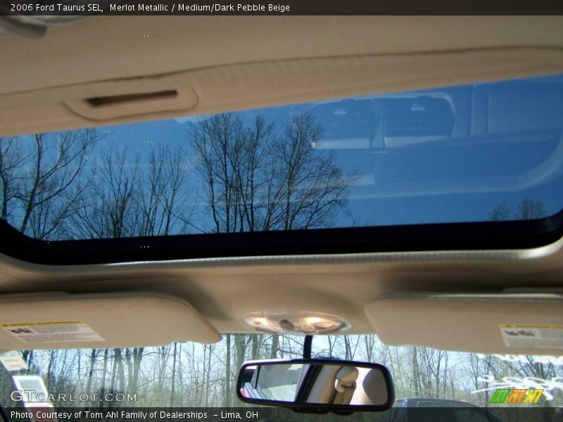 Merlot Metallic / Medium/Dark Pebble Beige 2006 Ford Taurus SEL