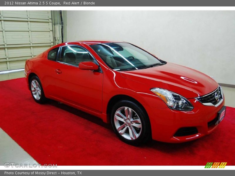 Red Alert / Blonde 2012 Nissan Altima 2.5 S Coupe