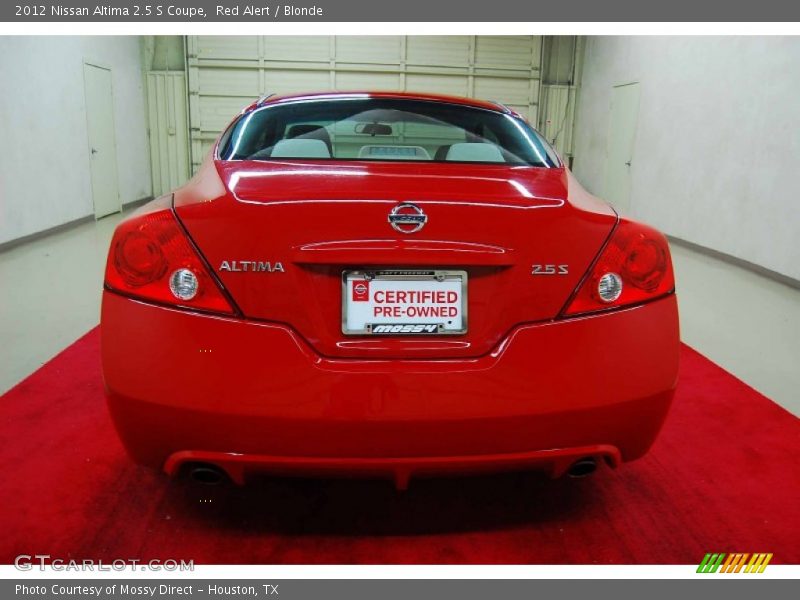Red Alert / Blonde 2012 Nissan Altima 2.5 S Coupe