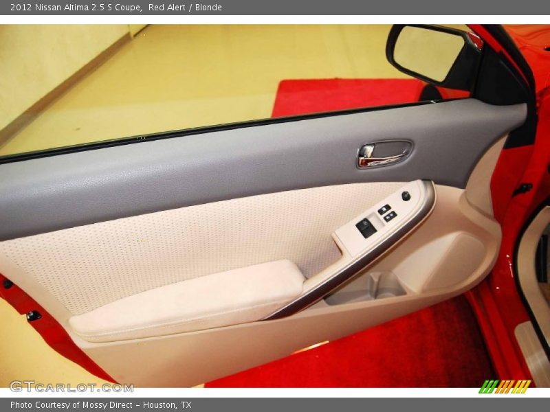 Red Alert / Blonde 2012 Nissan Altima 2.5 S Coupe