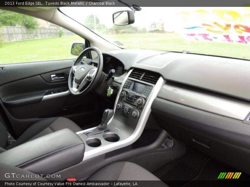 Tuxedo Black Metallic / Charcoal Black 2013 Ford Edge SEL